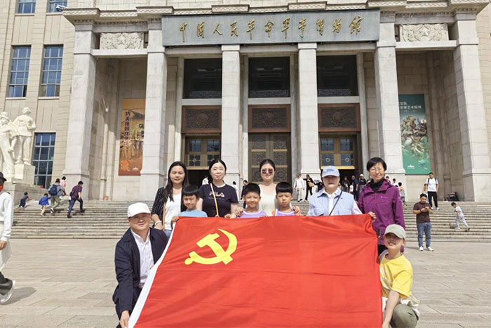 党建动态丨铭记历史守初心，砥砺奋进担使命　——我院急危重党支部组织党员同志赴军事博物馆开展主题党日活动
